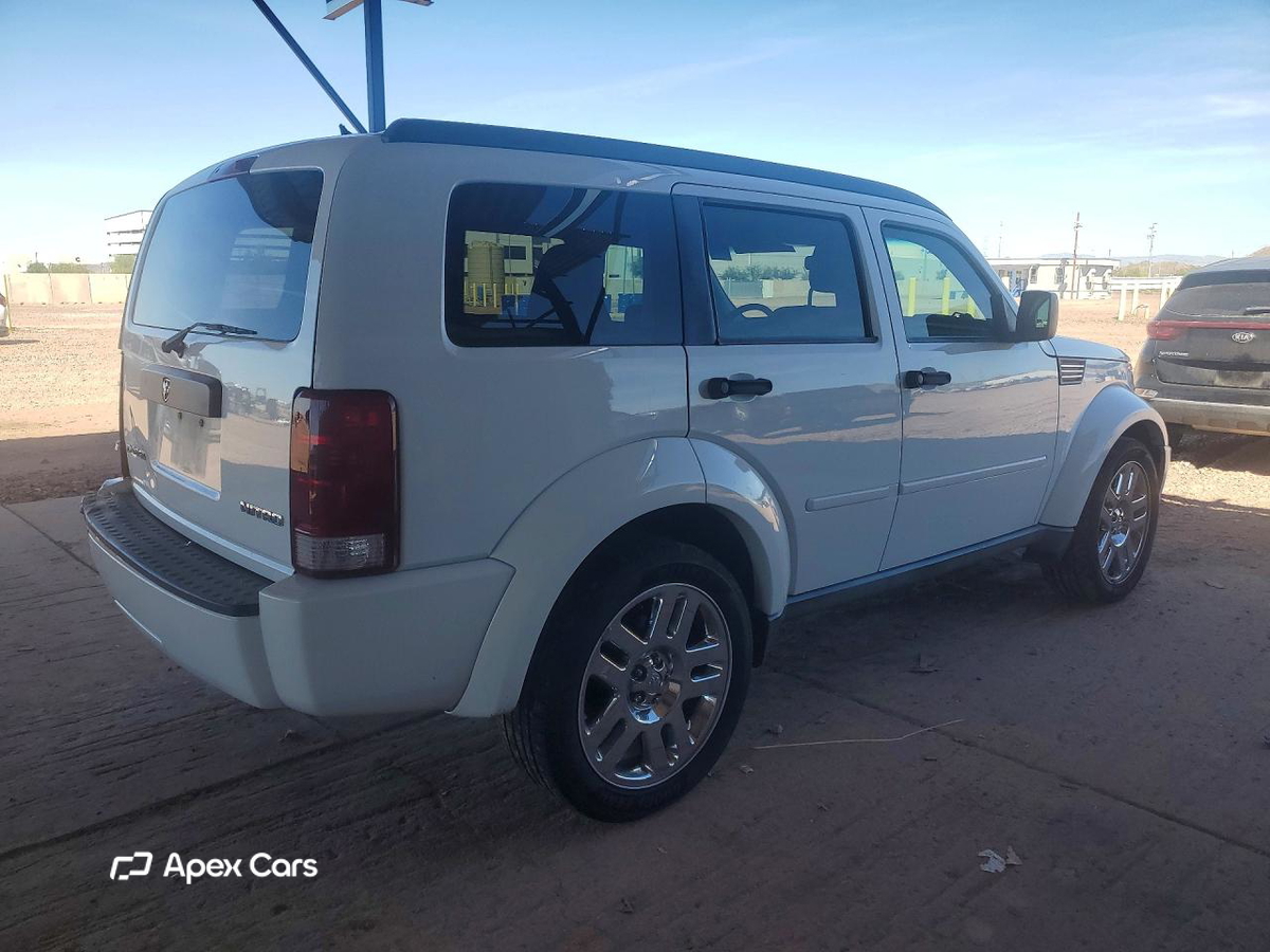Dodge Nitro 2011