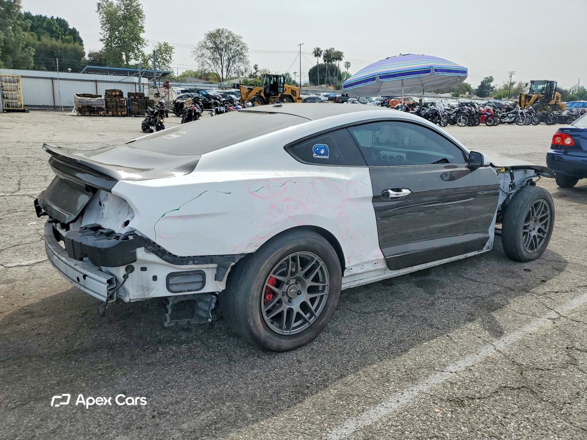 Ford Mustang 2019
