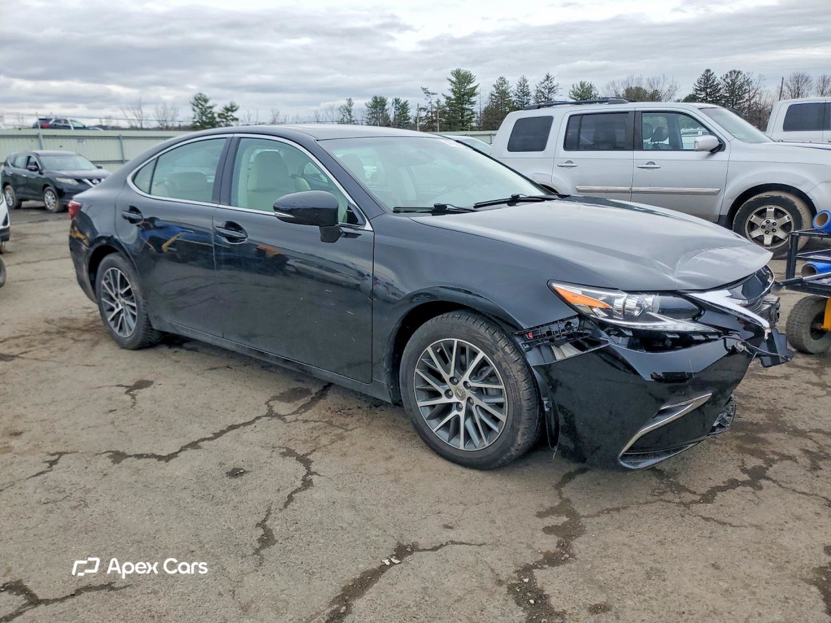 Lexus ES 2016