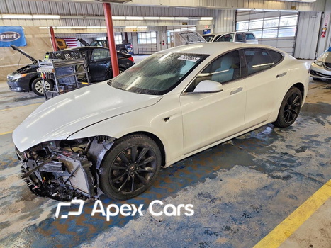 Tesla Model S 2017 - Image 1 of 13