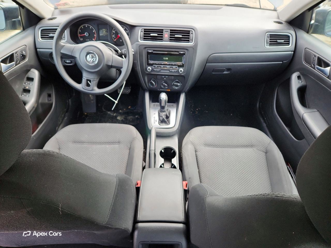 Volkswagen Jetta 2014