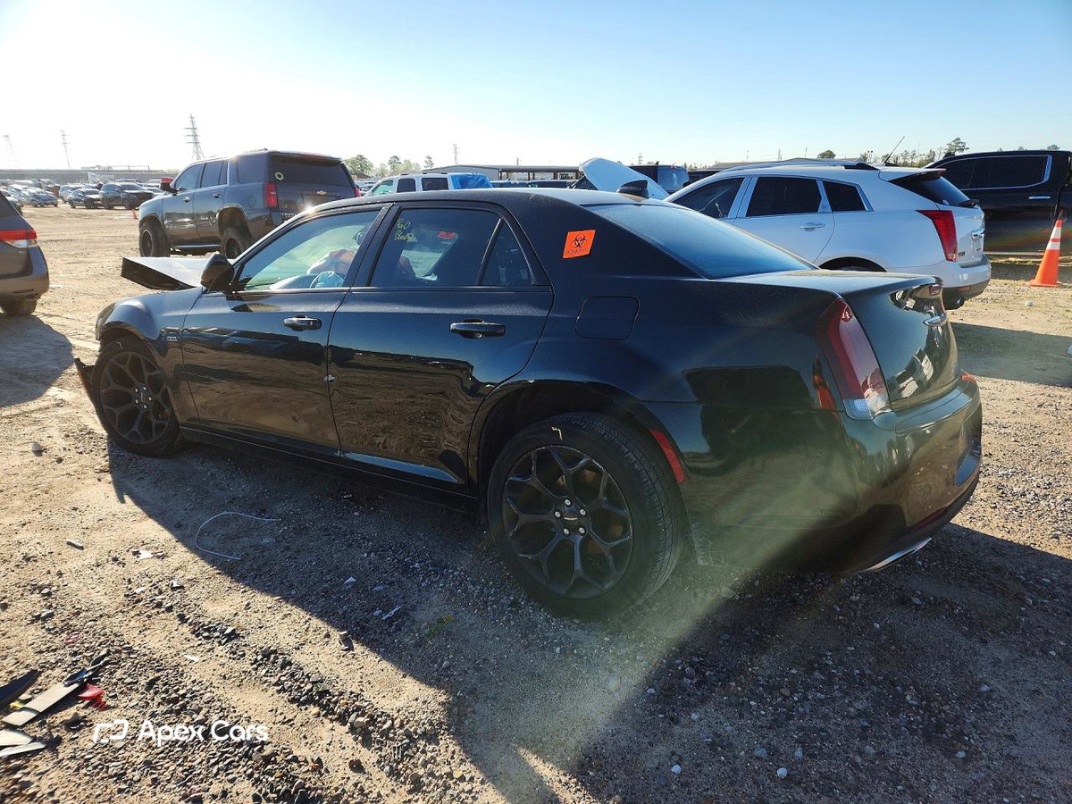 Chrysler 300 2019