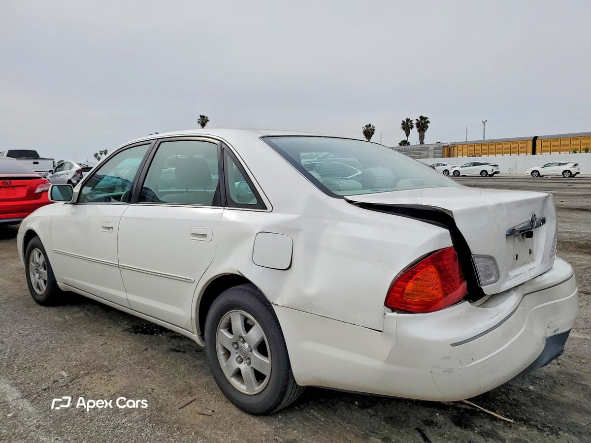 Toyota Avalon 2000
