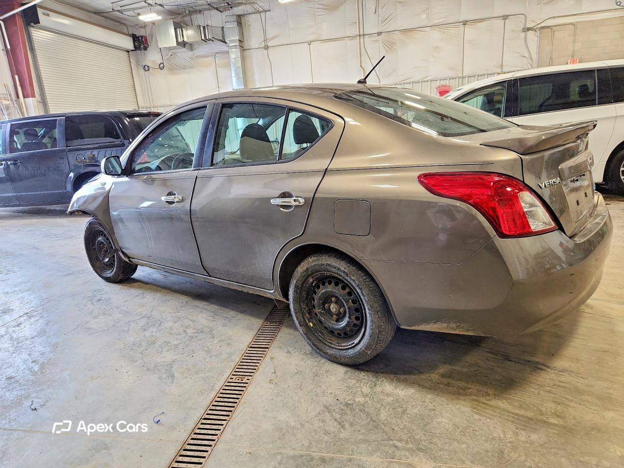 Nissan Versa 2013