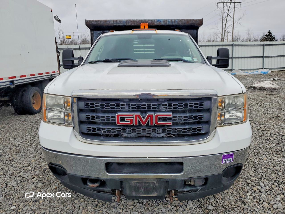 GMC Sierra 2013