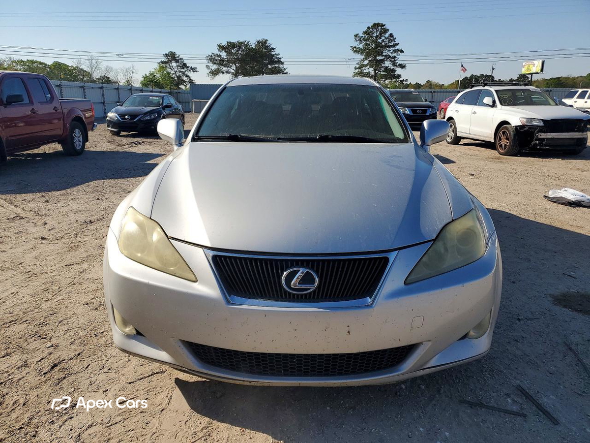 Lexus IS 2008