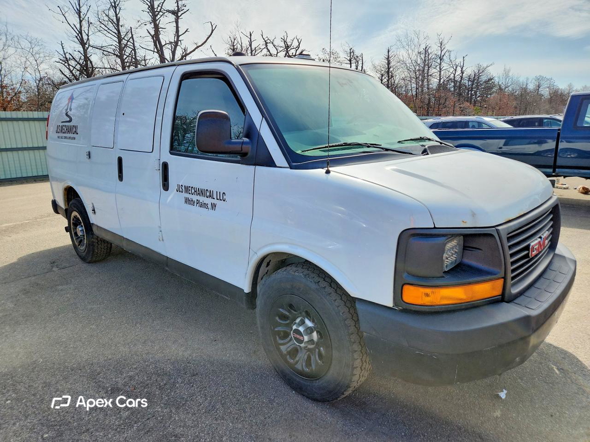 GMC Savana 2014