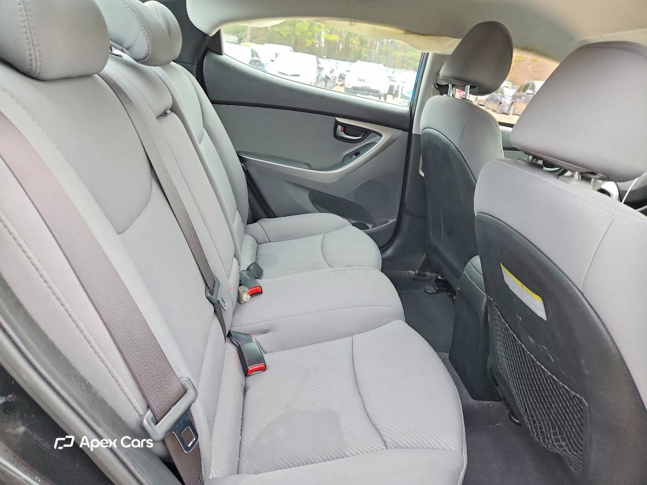 Hyundai Elantra 2013
