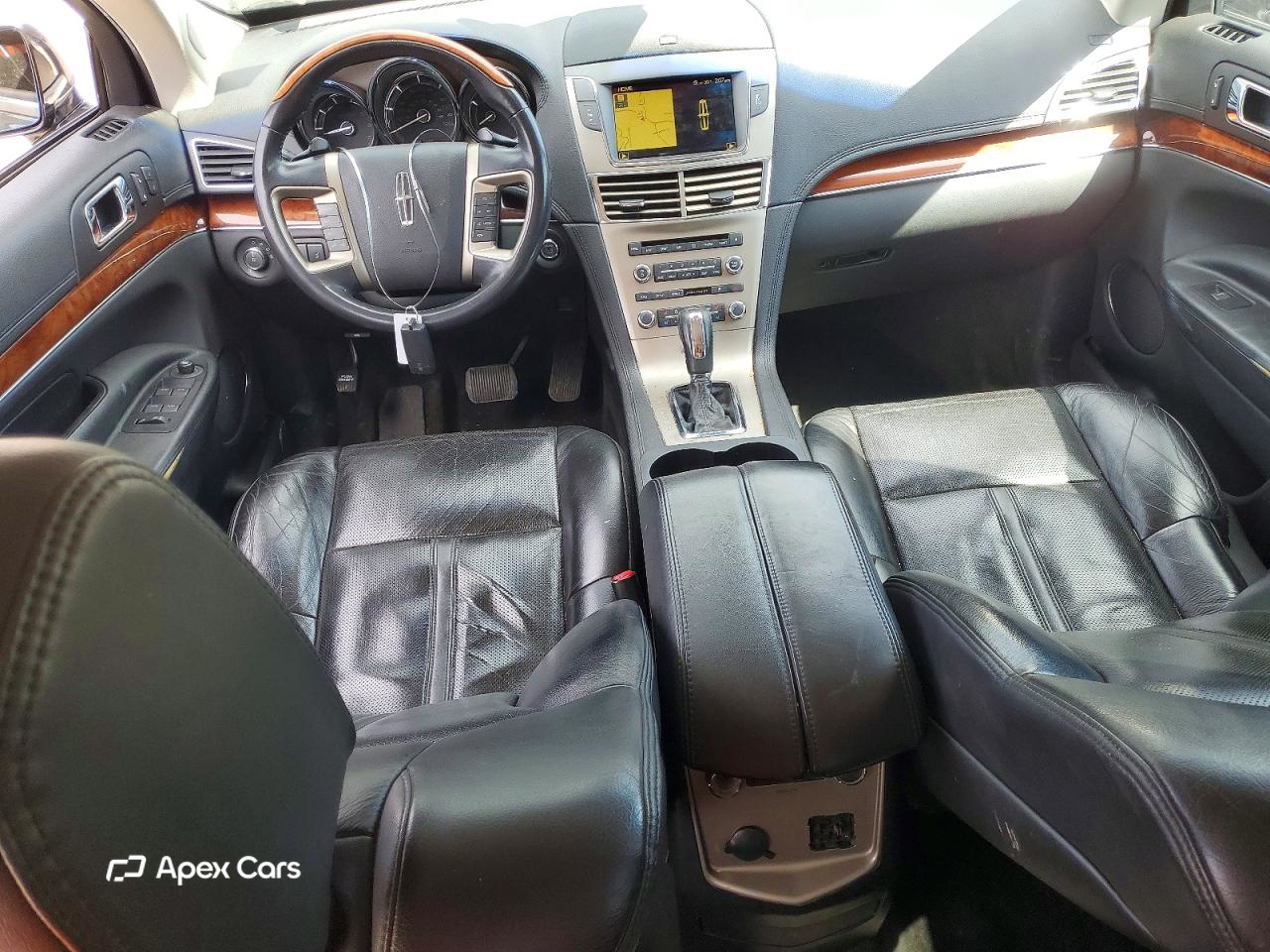 Lincoln MKT 2010