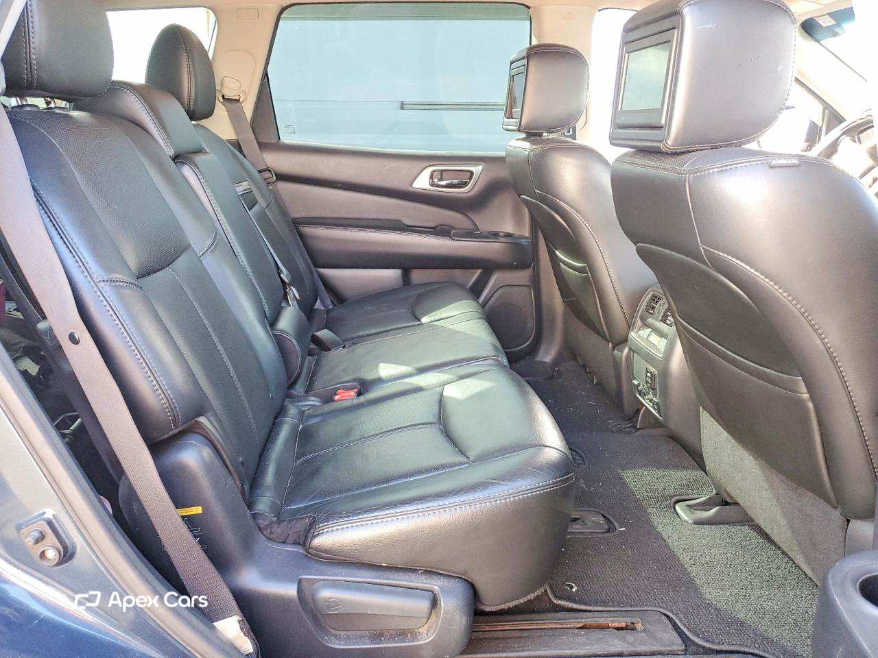 Nissan Pathfinder 2014