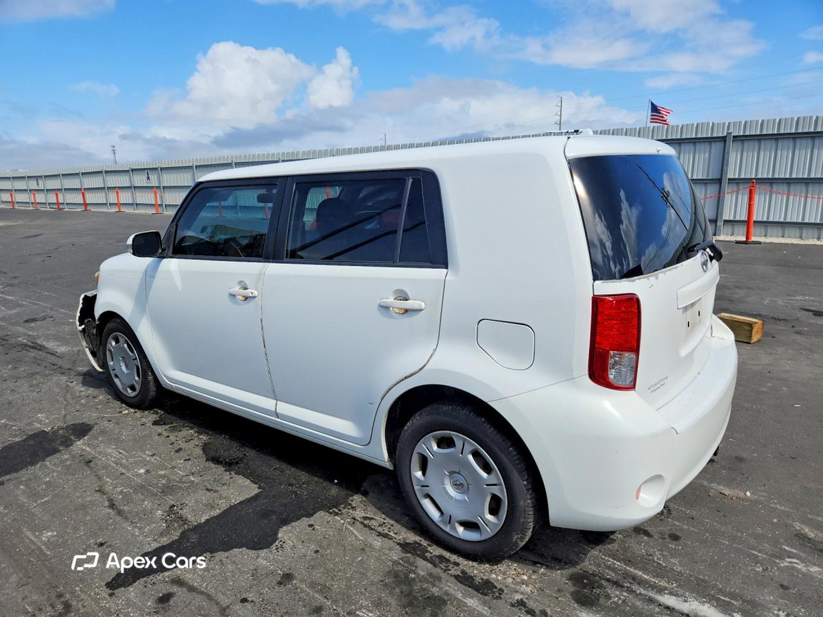 Scion xB 2012