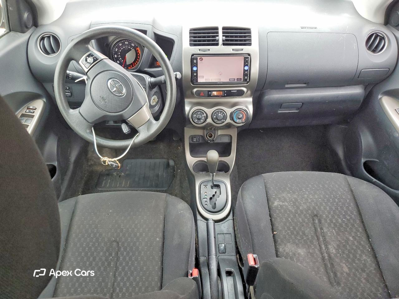 Scion xD 2012