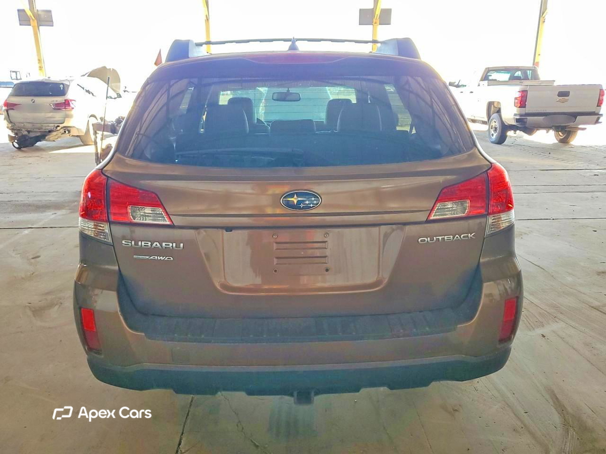 Subaru Outback 2011