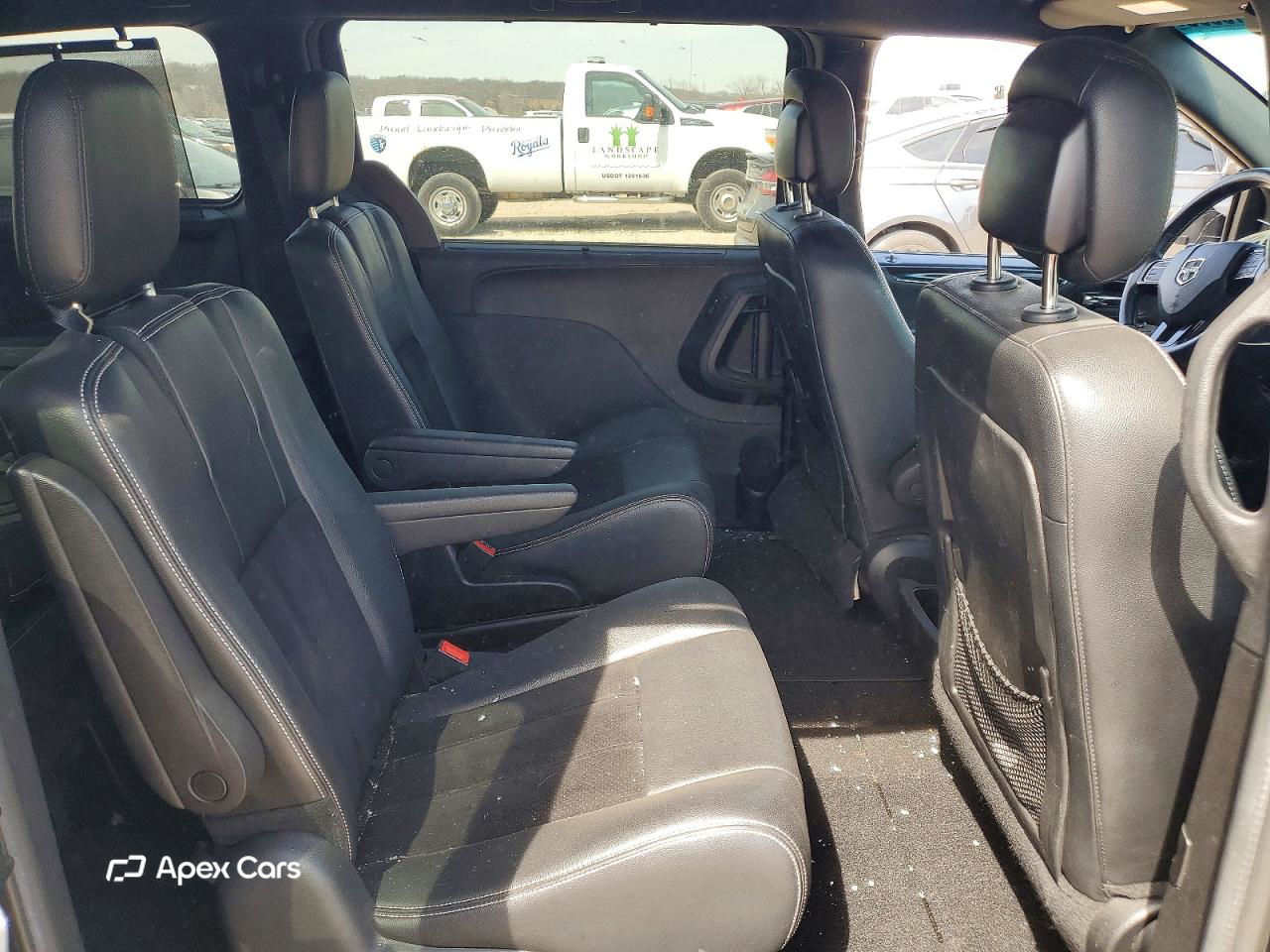 Dodge Caravan 2015