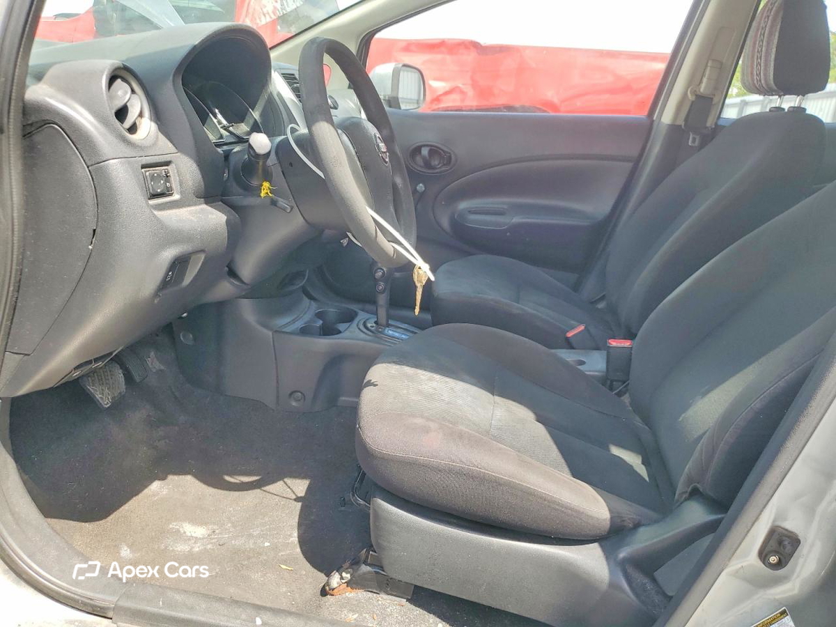 Nissan Versa 2014