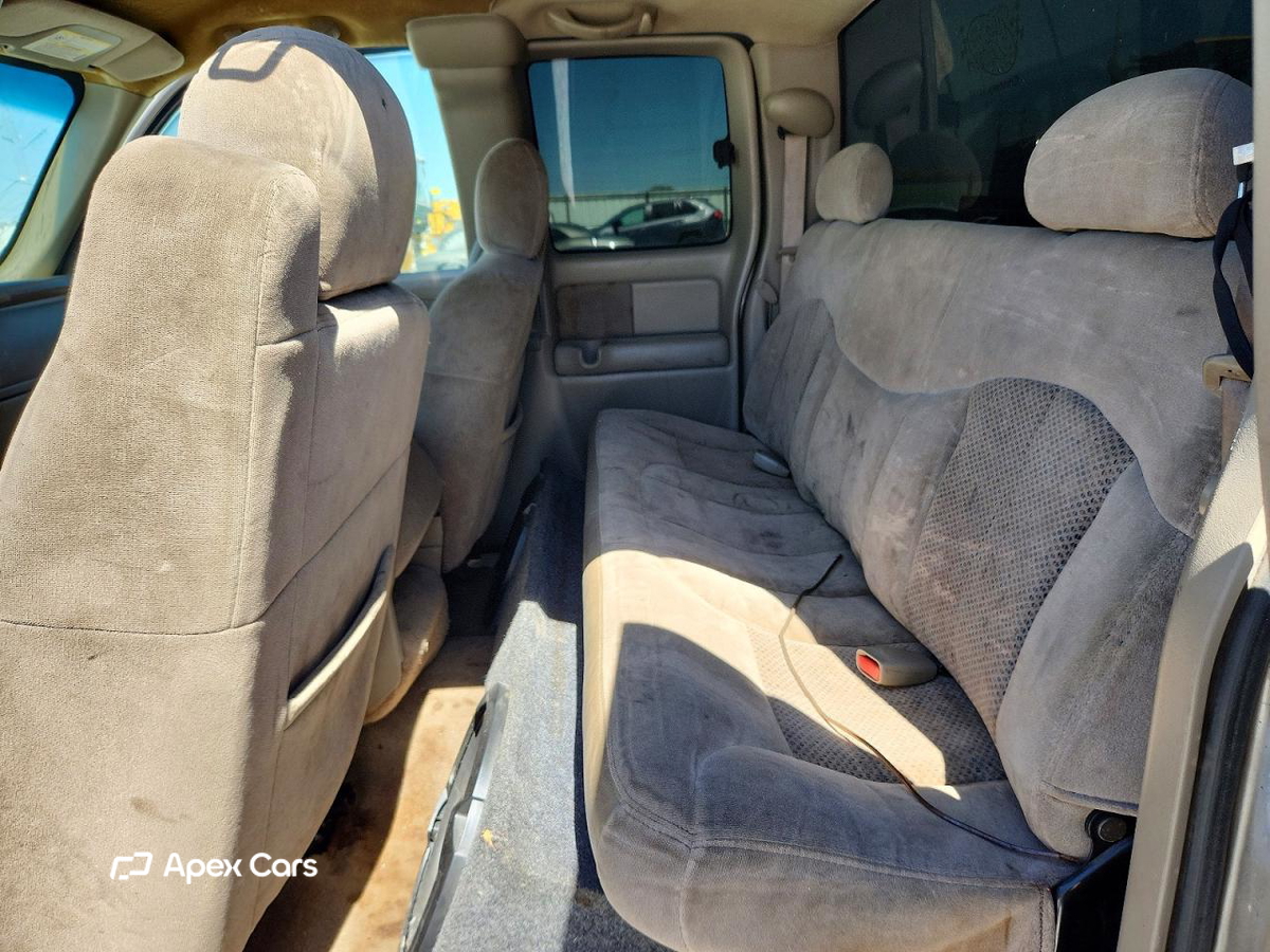 Chevrolet Silverado 2001