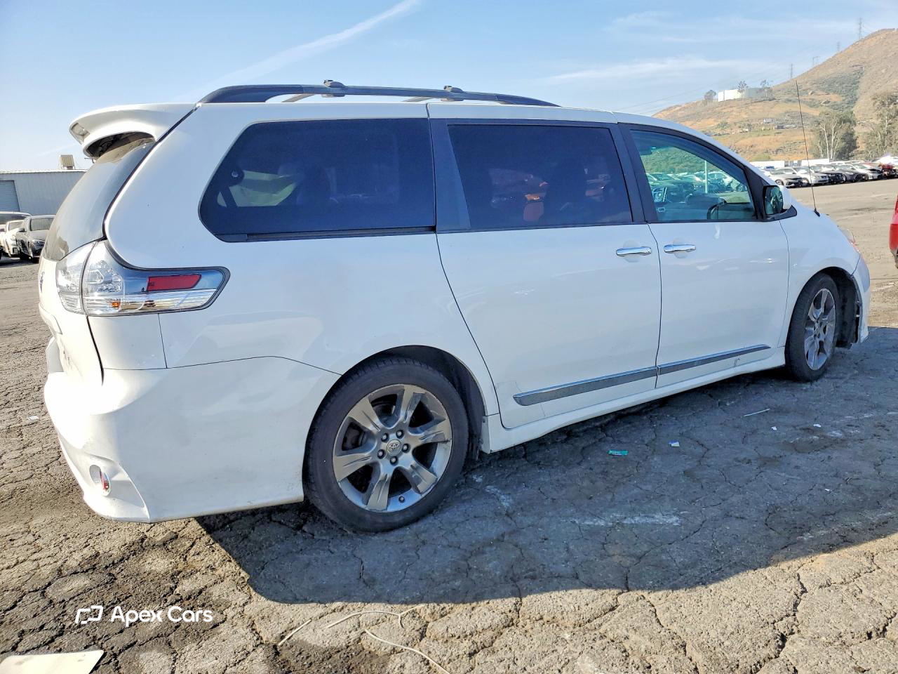 Toyota Sienna 2014