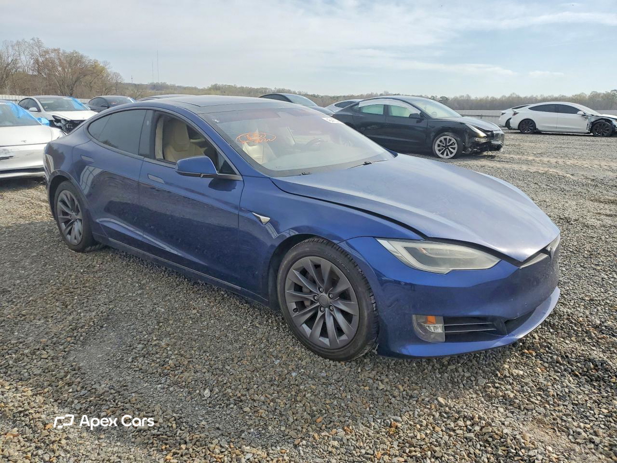 Tesla Model S 2016