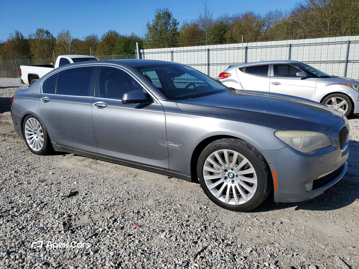BMW Series 7 2012