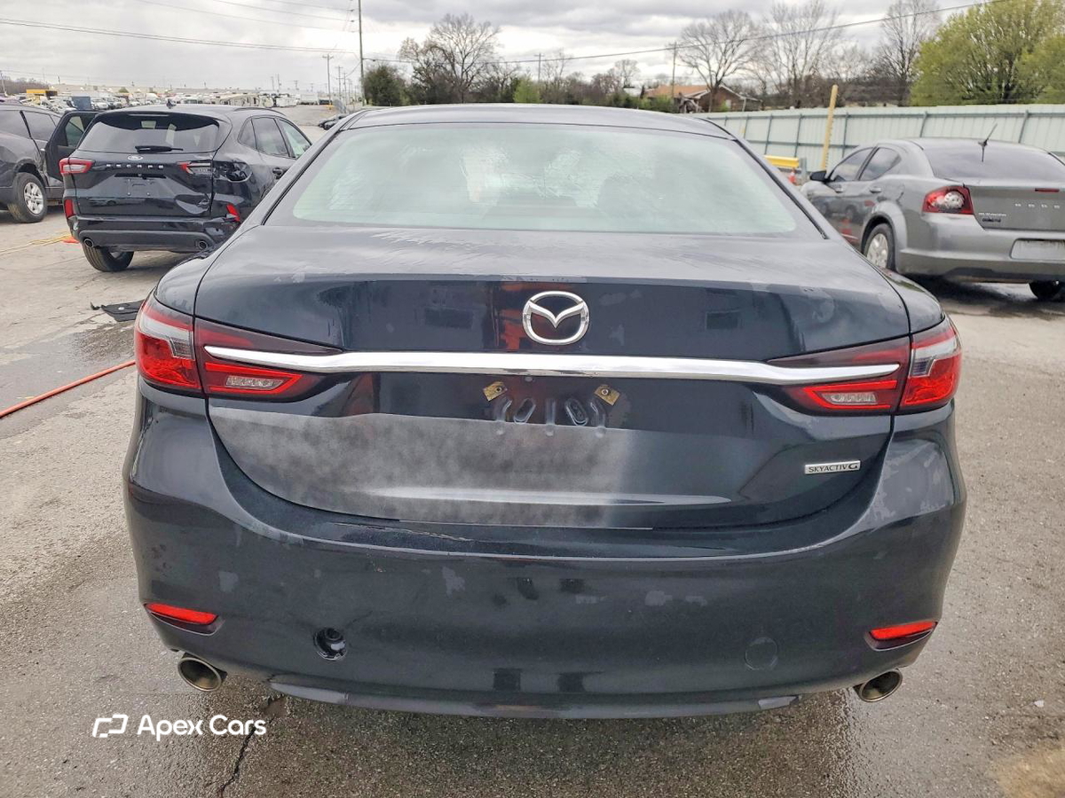 Mazda 6 2021