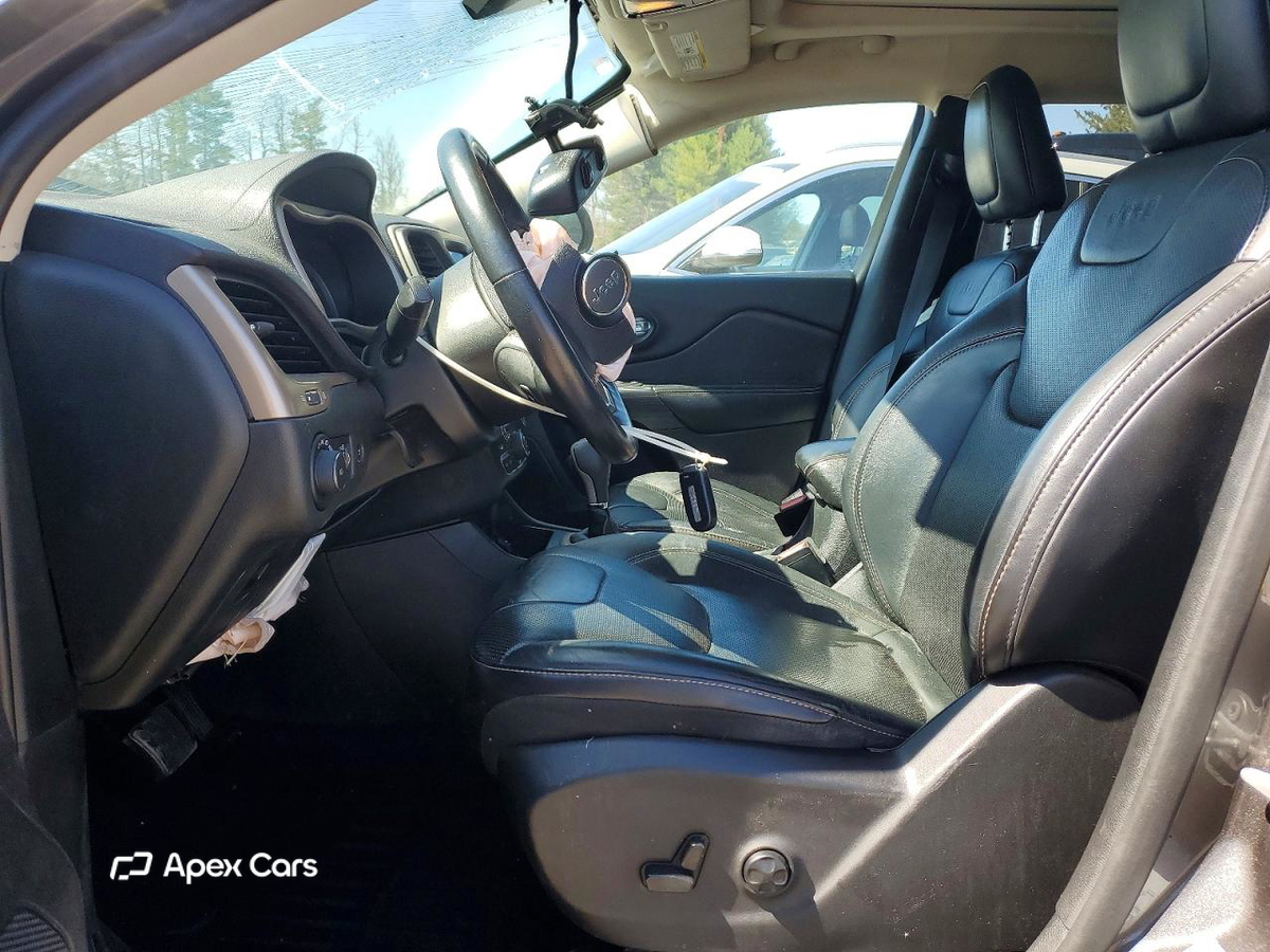 Jeep Cherokee 2016