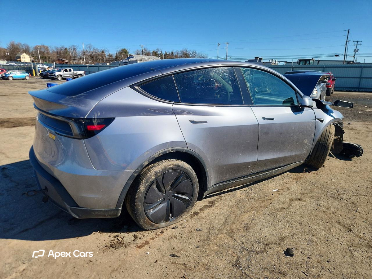 Tesla Model Y 2026