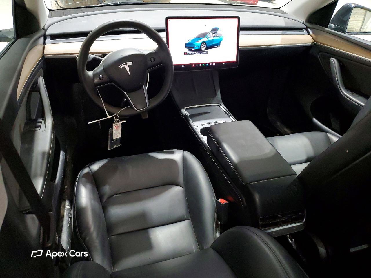 Tesla Model Y 2024