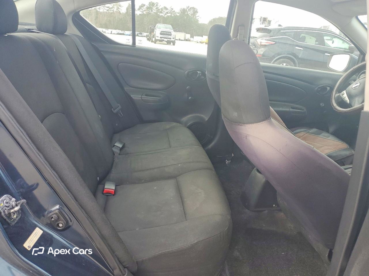 Nissan Versa 2017