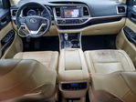 Toyota Highlander 2015