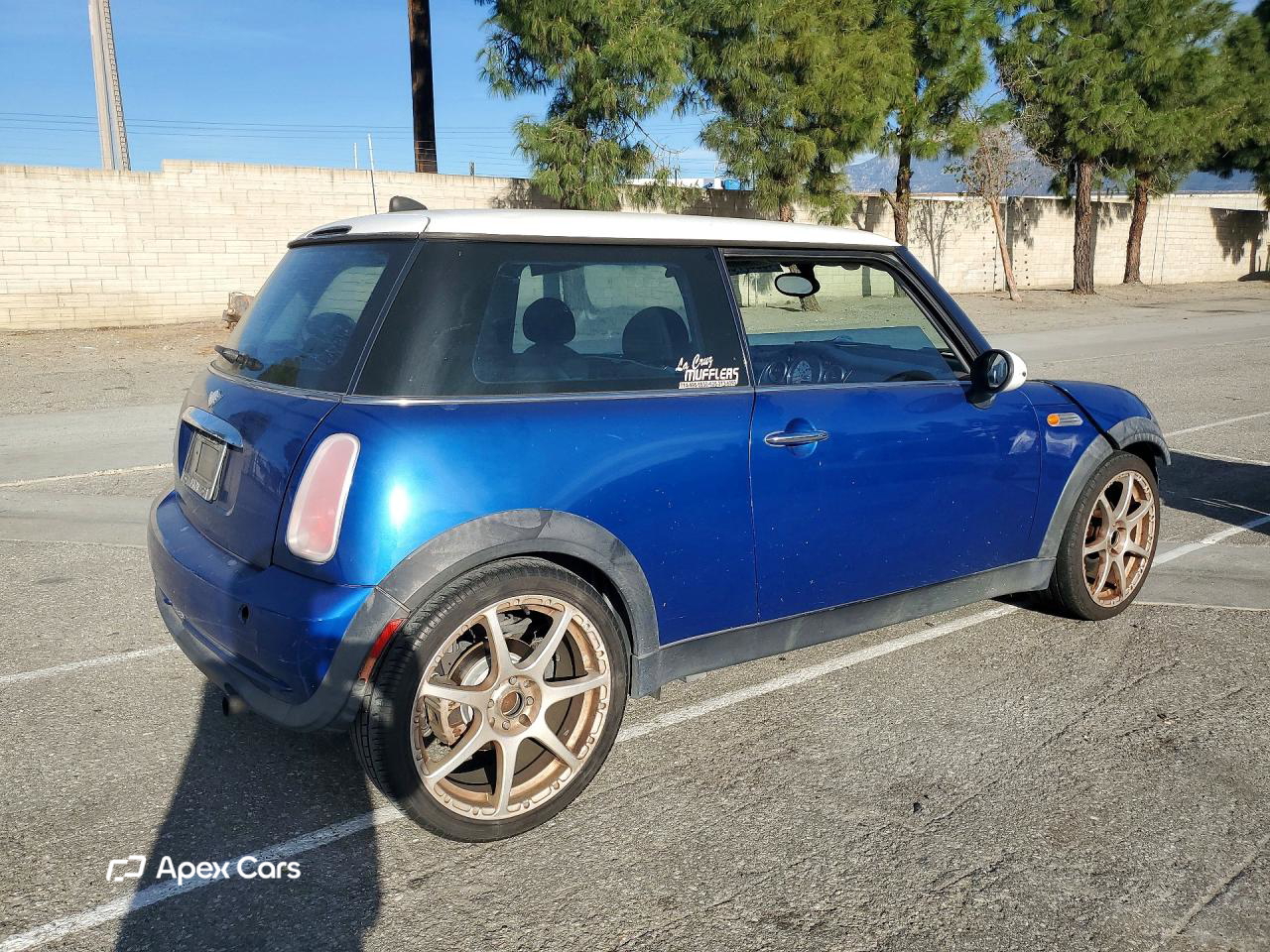 MINI Cooper 2005