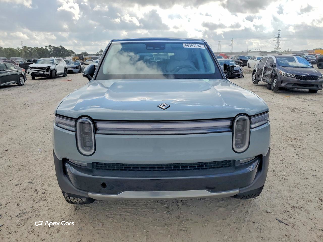 Rivian R1S 2025