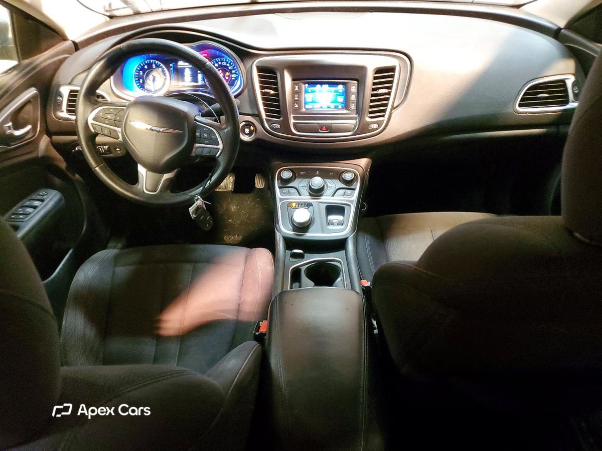 Chrysler 200 2015