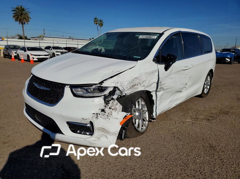 Chrysler Pacifica 2024 - Image 1 of 13