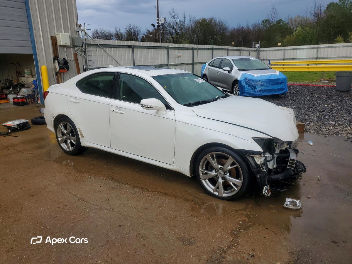 Lexus IS 2010