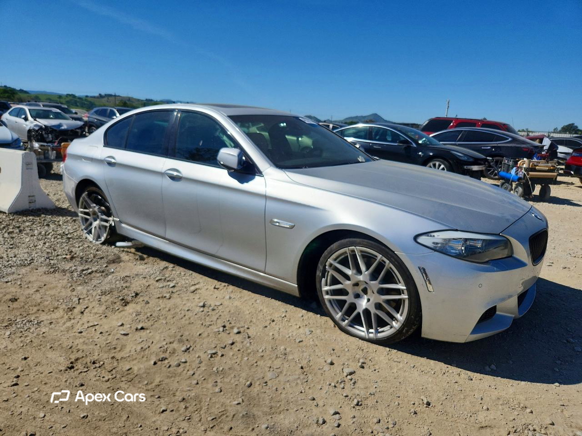 BMW Series 5 2012