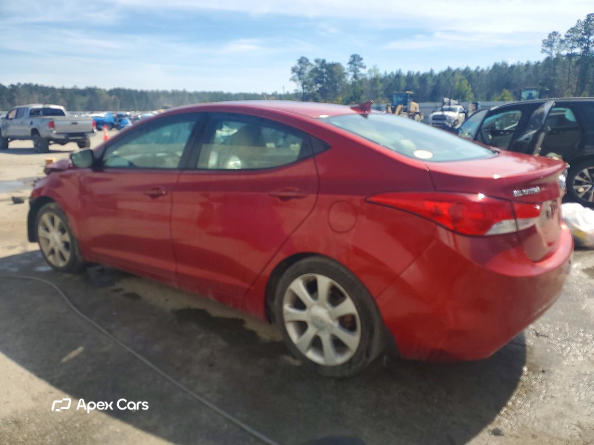 Hyundai Elantra 2013