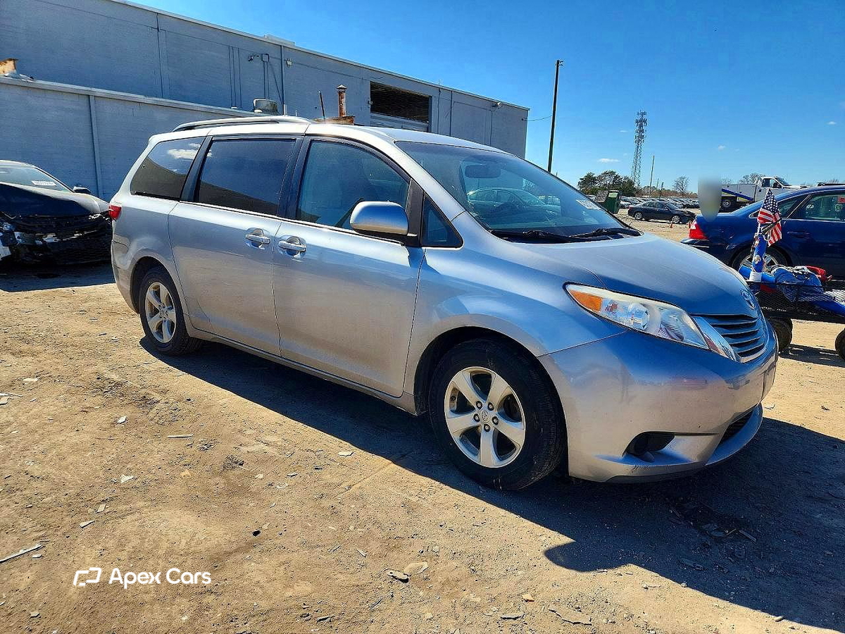 Toyota Sienna 2017