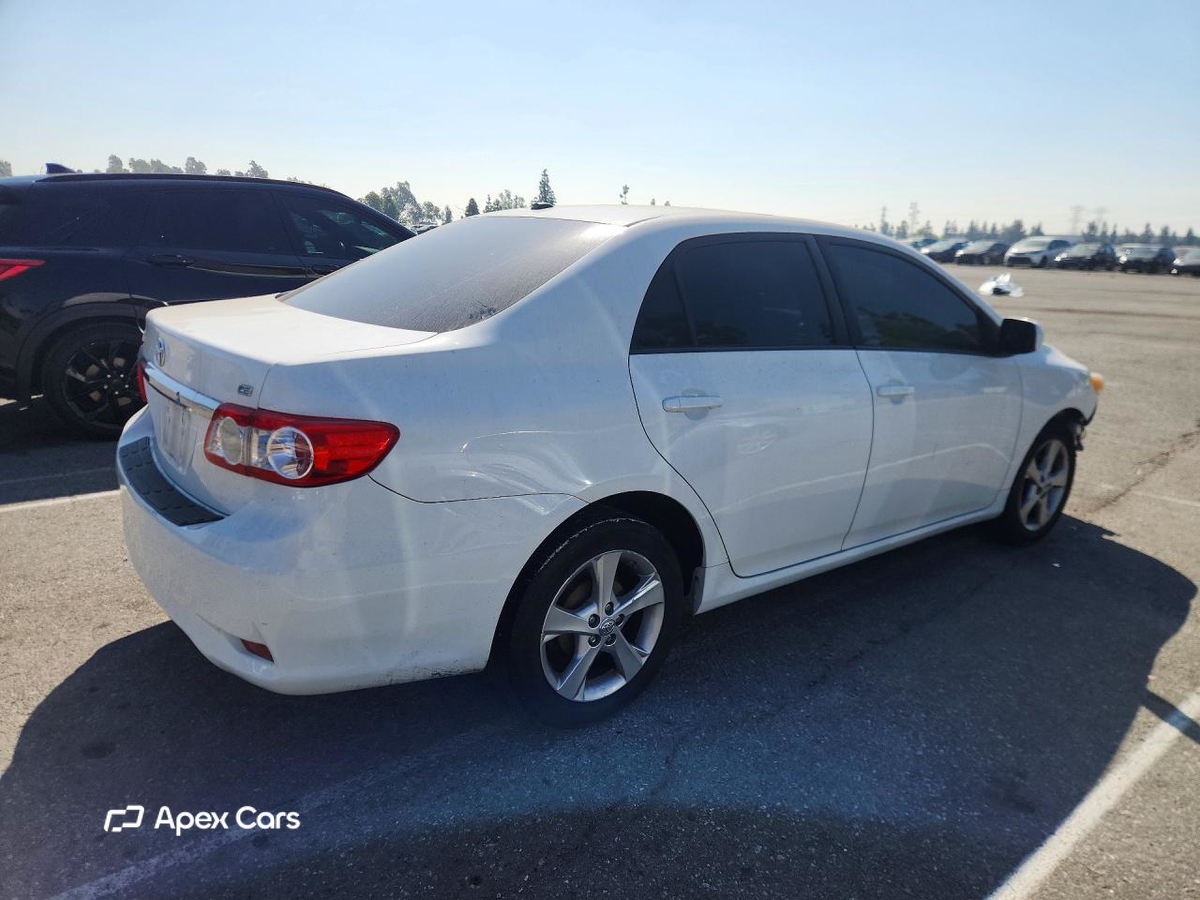 Toyota Corolla 2012