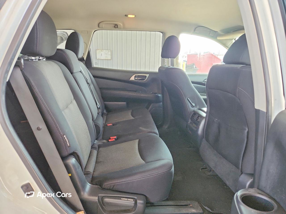 Nissan Pathfinder 2019