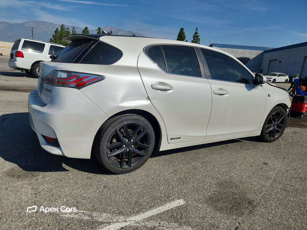 Lexus CT 2017