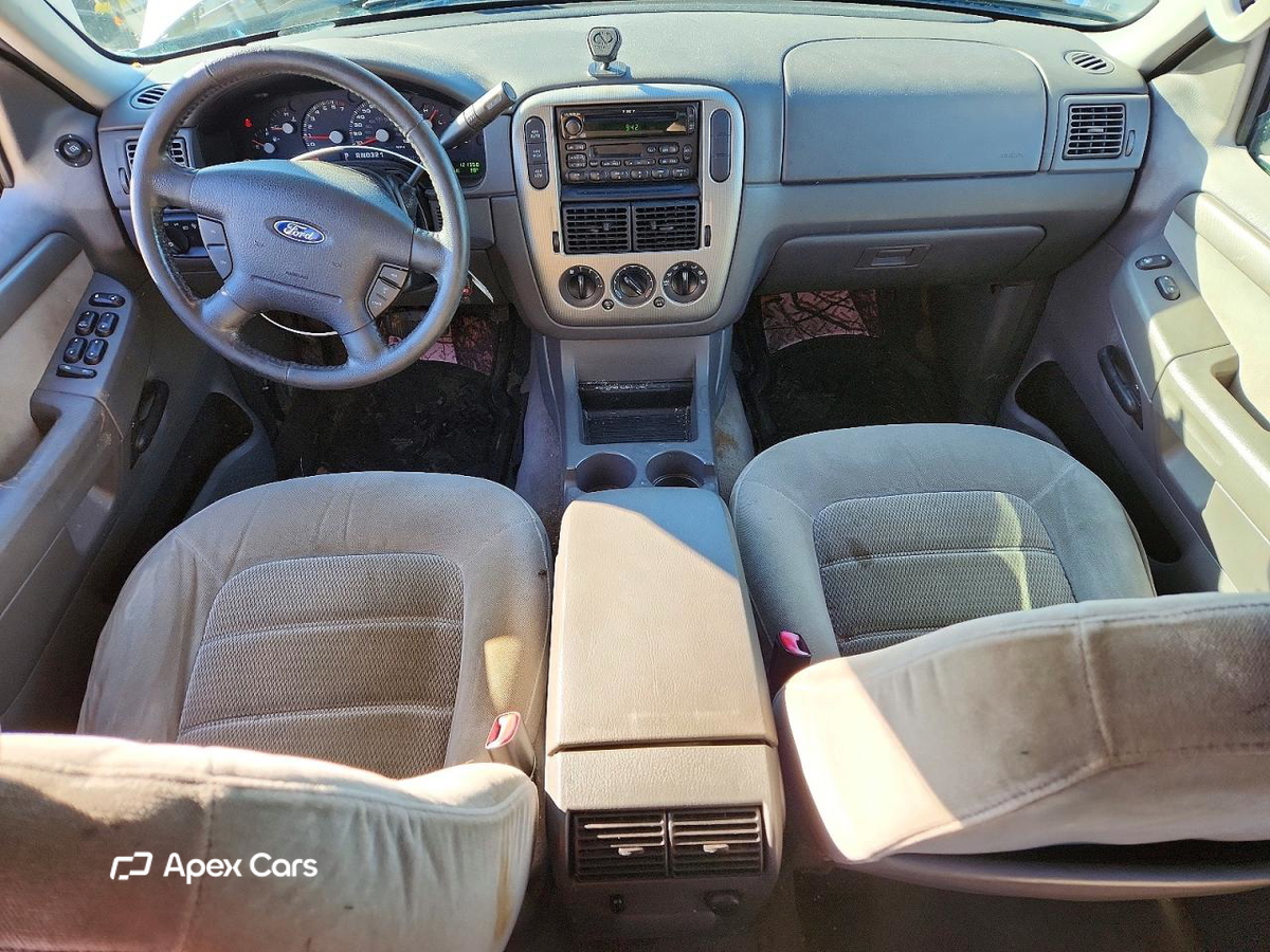 Ford Explorer 2004