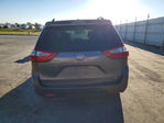 Toyota Sienna 2015