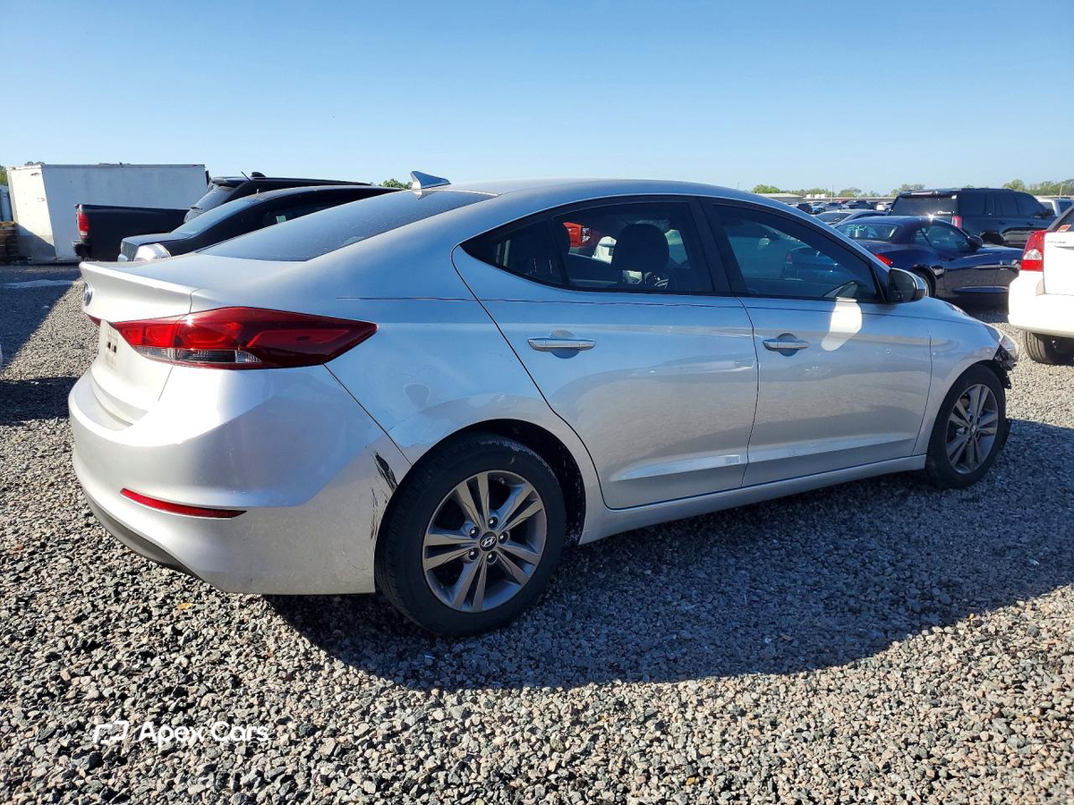 Hyundai Elantra 2017