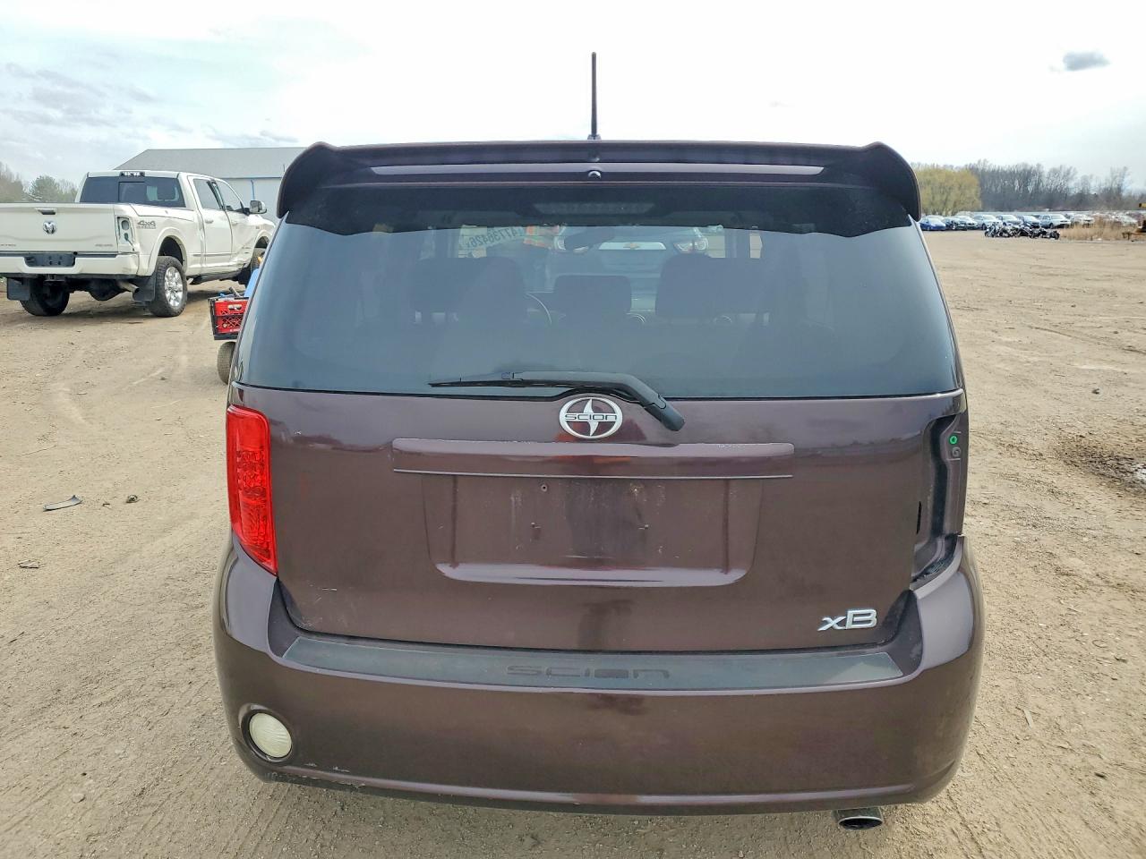Scion xB 2009