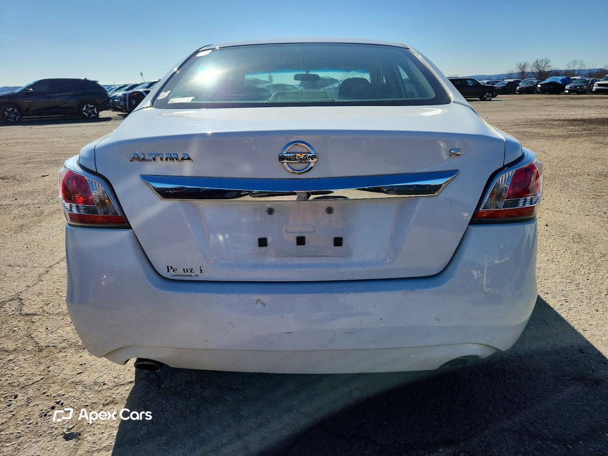 Nissan Altima 2015