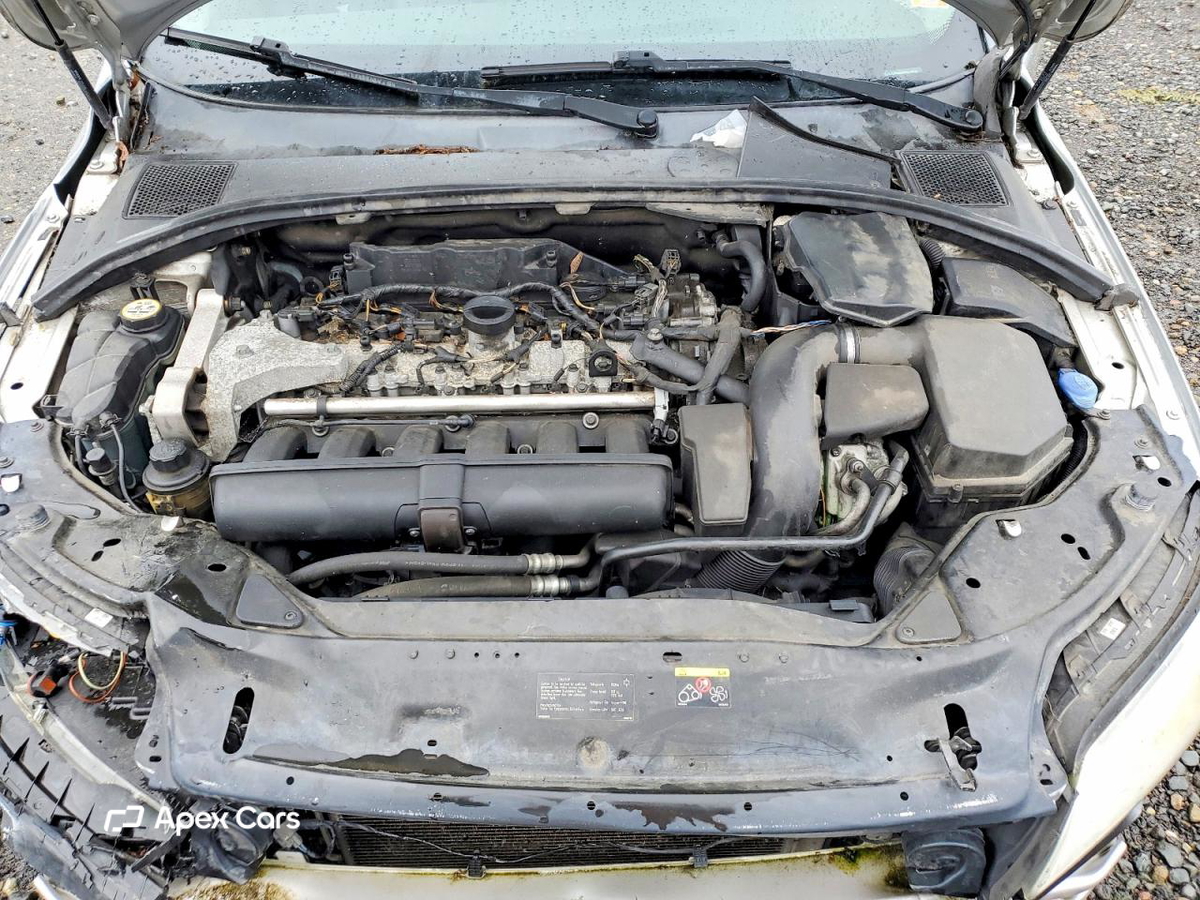 Volvo V70 2010