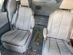 Toyota Sienna 2011