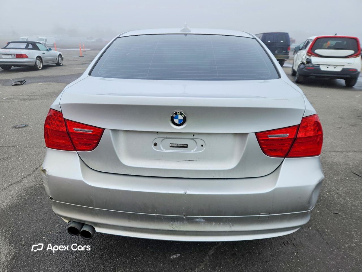 BMW Series 3 2010