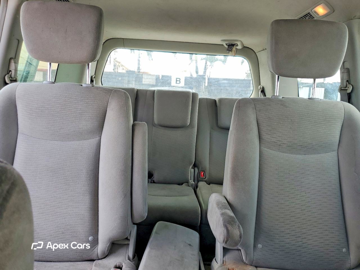 Nissan Quest 2016