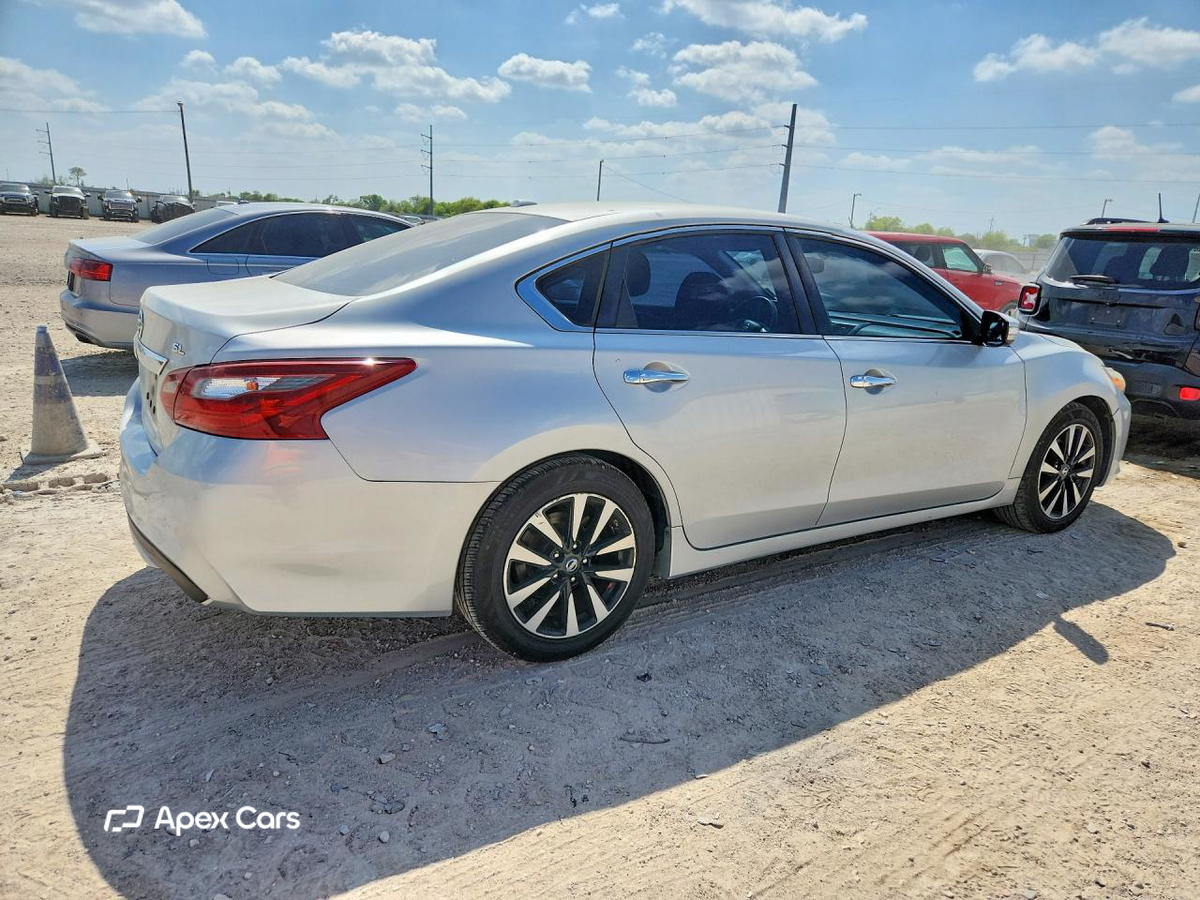 Nissan Altima 2018